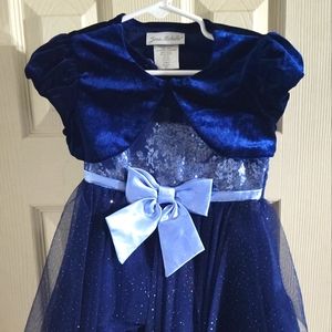 Girls blue dress princess